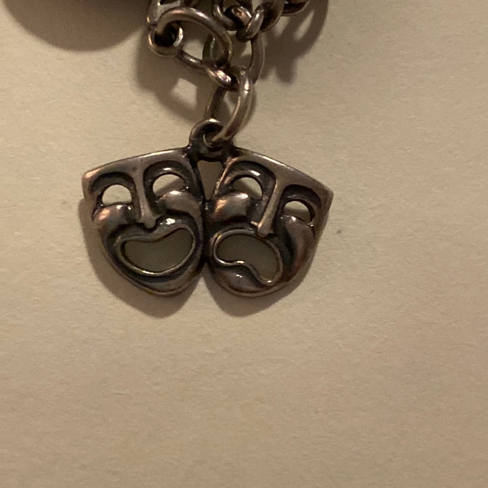 RETIRED: James Avery Theatrical Charm